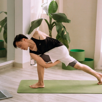 Vì sao nên tập Yoga tại nhà?