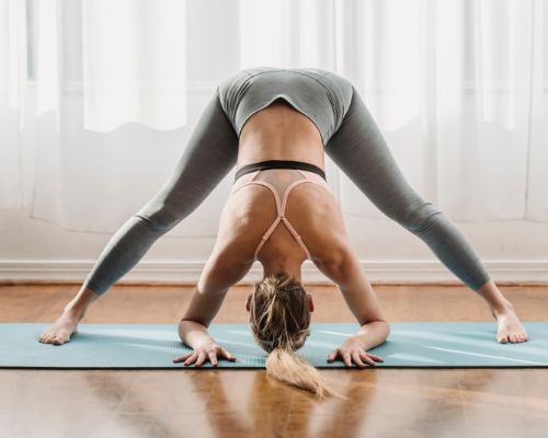 Yoga tám nhánh Ashtanga Yoga của Patanjali